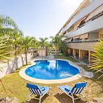 Hill With Terrace, Parking, Pool & Paddle Court * 토레몰리노스