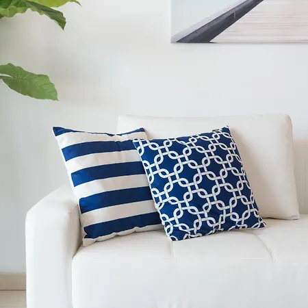 Lägenhet Hill With Terrace, Parking, Pool & Paddle Court