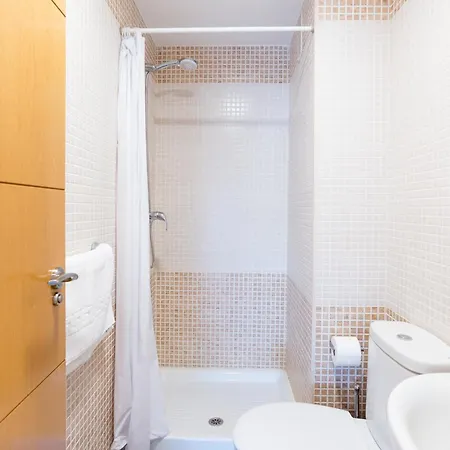 Lägenhet Hill With Terrace, Parking, Pool & Paddle Court Torremolinos