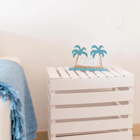 Hill With Terrace, Parking, Pool & Paddle Court *