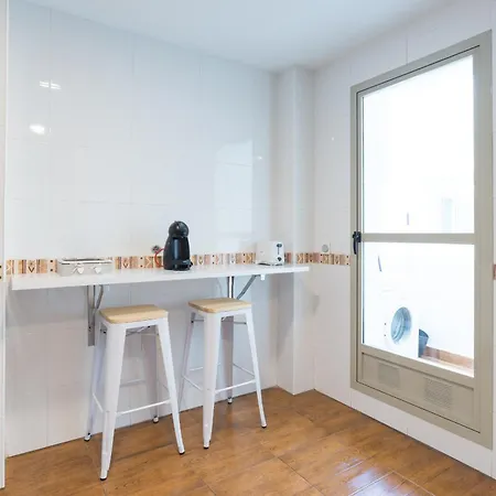 Hill With Terrace, Parking, Pool & Paddle Court Torremolinos