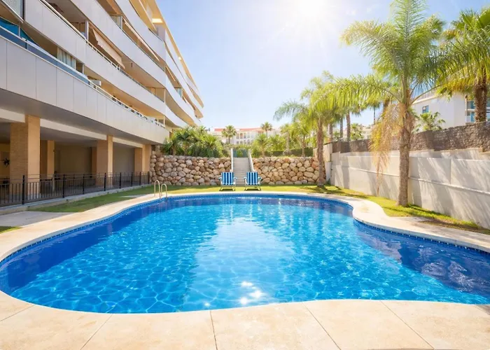 Hill With Terrace, Parking, Pool & Paddle Court