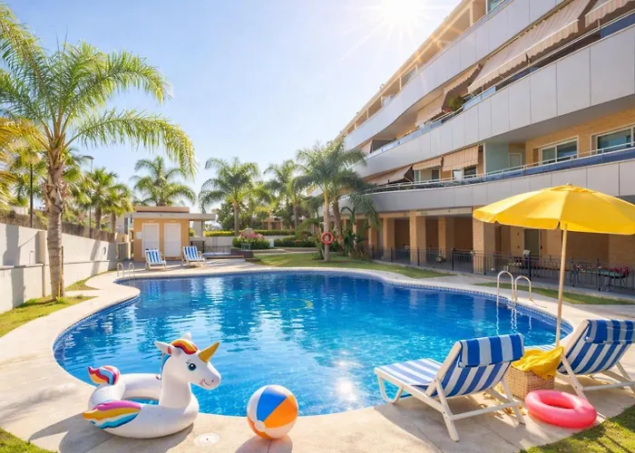 Appartement Hill With Terrace, Parking, Pool & Paddle Court *